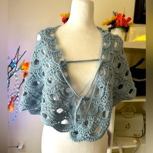 Poncho for women’s supersoft Merino wool Triangles made in us handmade